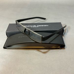 Porsche Design titanium photochromic reading glasses 8802